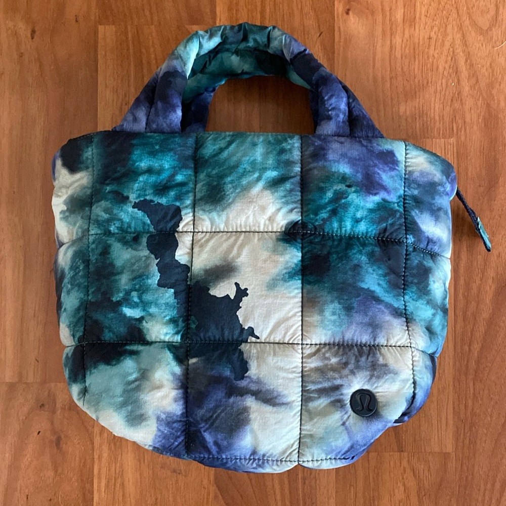 ❤️ Lululemon Quilted Grid Crossbody Bag NWOT